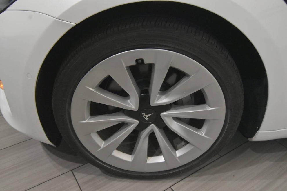 2022 Tesla Model 3 Long Range AWD 4dr Sedan, White, Mileage: 92,288 - photo 8