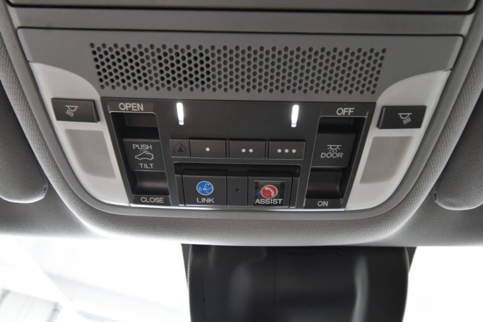 2020 Acura MDX SH AWD w/Advance 4dr SUV Package, Black, Mileage: 73,355 - photo 32