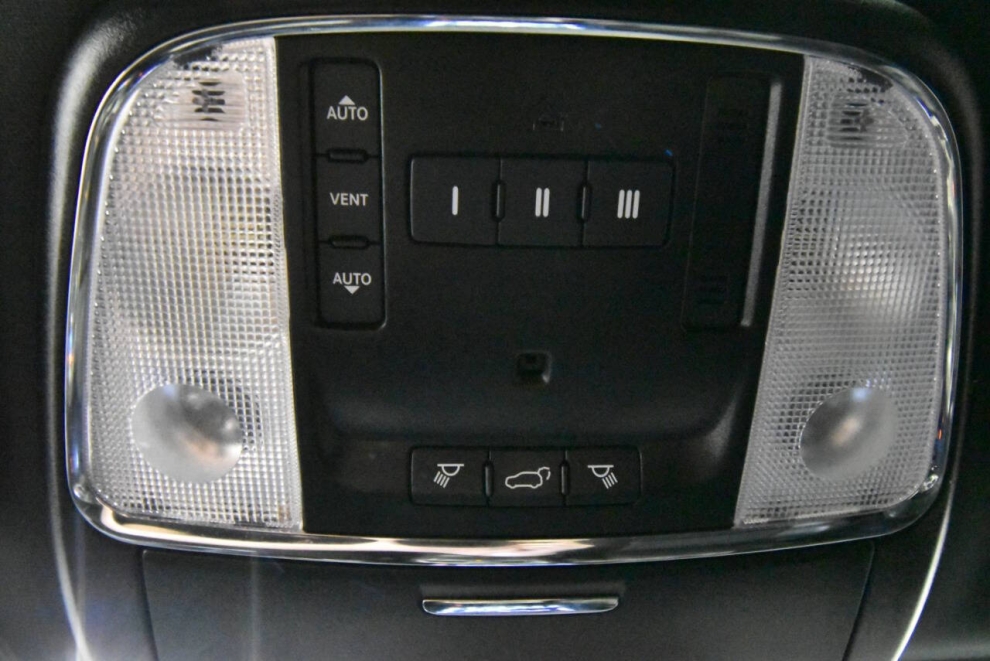 2020 Jeep Grand Cherokee Limited X, Black, Mileage: 76,116 - photo 22