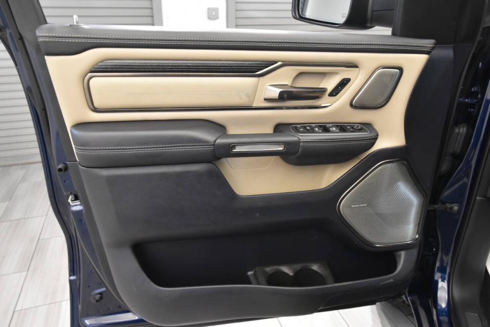 2021 RAM 1500 Limited 4x4 4dr Crew Cab 5.6 ft. SB Pickup, Blue, Mileage: 44,903 - photo 12