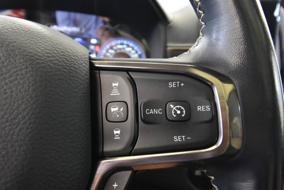 2021 RAM 1500 Limited 4x4 4dr Crew Cab 5.6 ft. SB Pickup, Blue, Mileage: 44,903 - photo 28