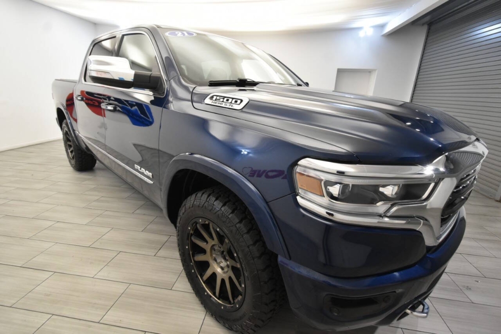2021 RAM 1500 Limited 4x4 4dr Crew Cab 5.6 ft. SB Pickup, Blue, Mileage: 44,903 - photo 6