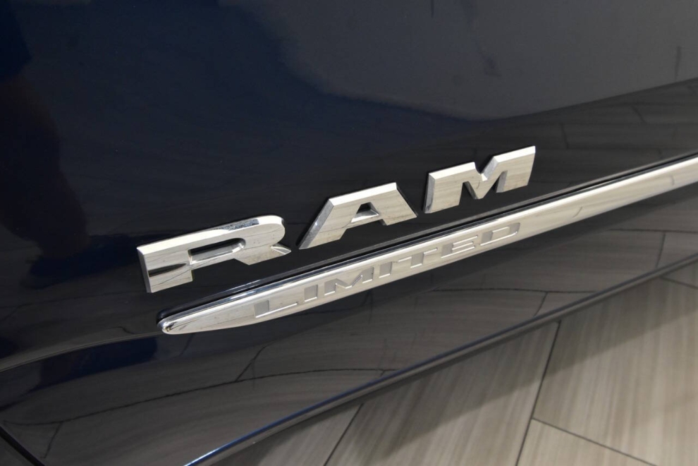 2021 RAM 1500 Limited 4x4 4dr Crew Cab 5.6 ft. SB Pickup, Blue, Mileage: 44,903 - photo 8