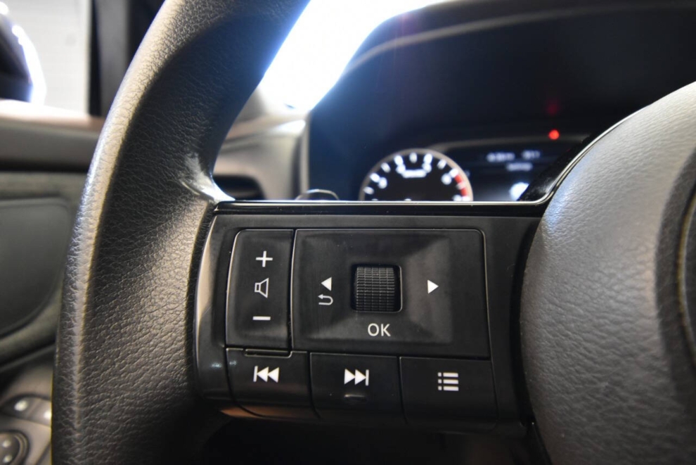 2021 Nissan Rogue SV AWD 4dr Crossover, Black, Mileage: 97,042 - photo 24