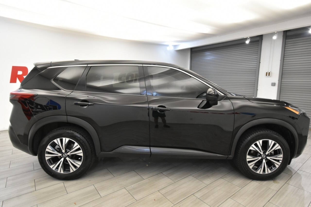 2021 Nissan Rogue SV AWD 4dr Crossover, Black, Mileage: 97,042 - photo 5