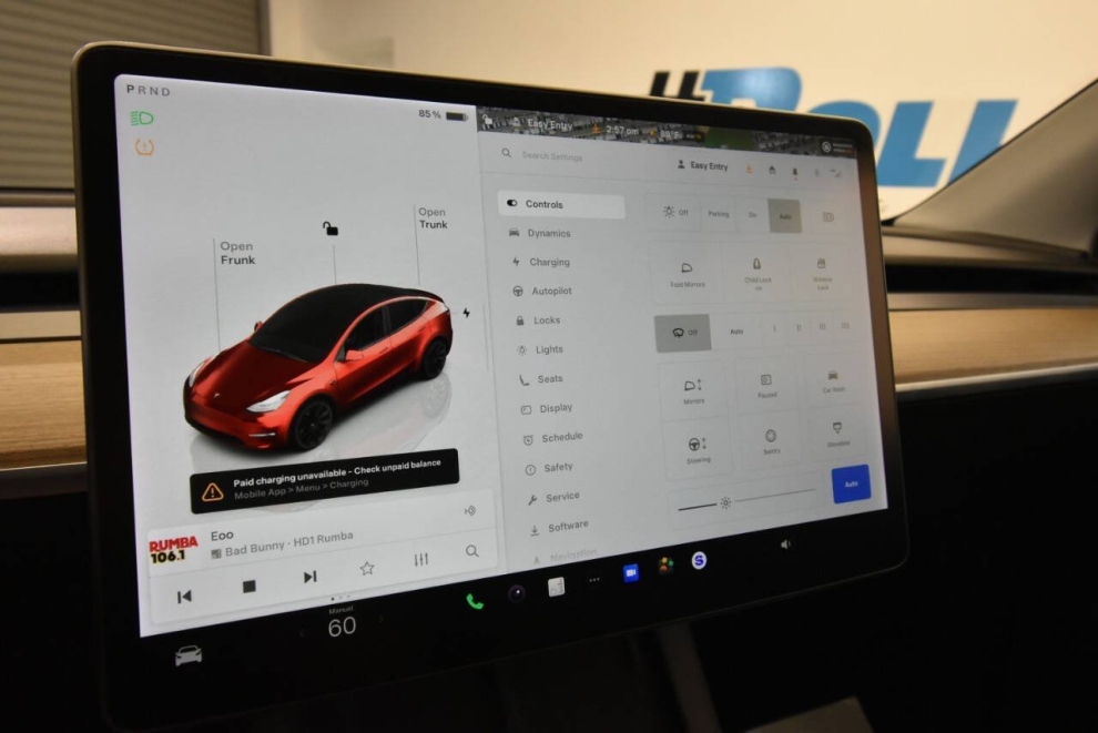 2022 Tesla Model Y Long Range AWD 4dr Crossover, Gray, Mileage: 59,791 - photo 18