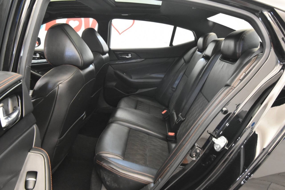 2020 Nissan Maxima 3.5 SR 4dr Sedan, Black, Mileage: 63,346 - photo 12