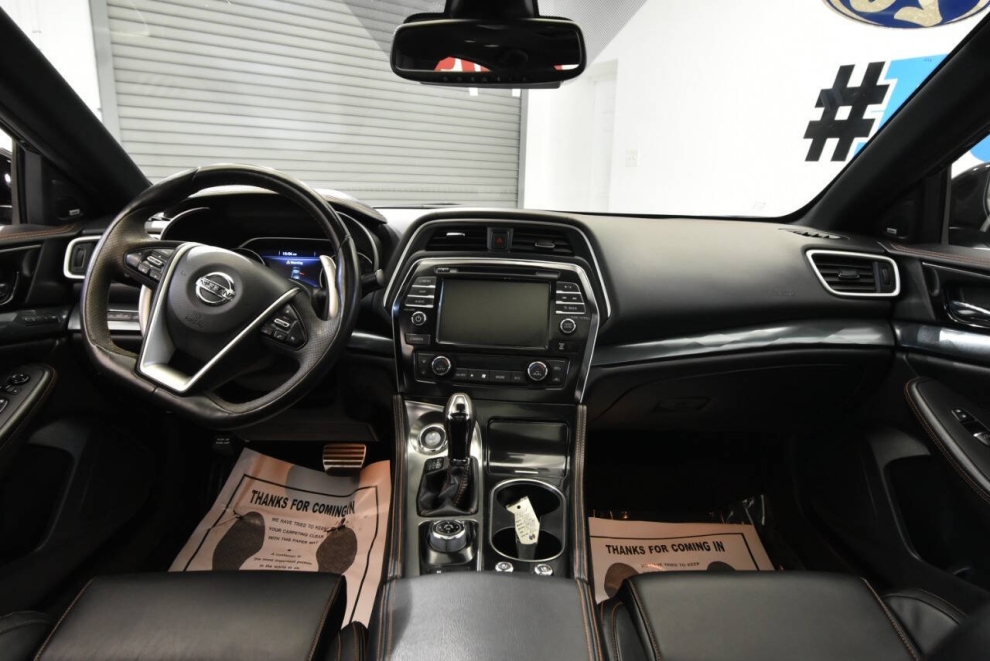 2020 Nissan Maxima 3.5 SR 4dr Sedan, Black, Mileage: 63,346 - photo 18