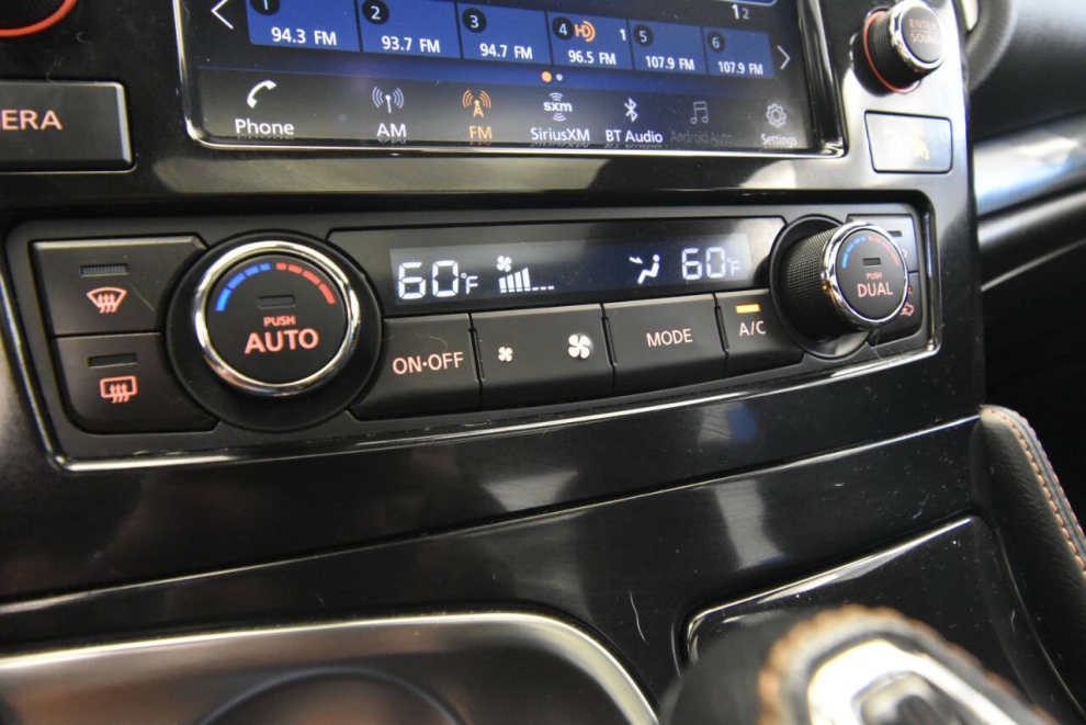 2020 Nissan Maxima 3.5 SR 4dr Sedan, Black, Mileage: 63,346 - photo 22