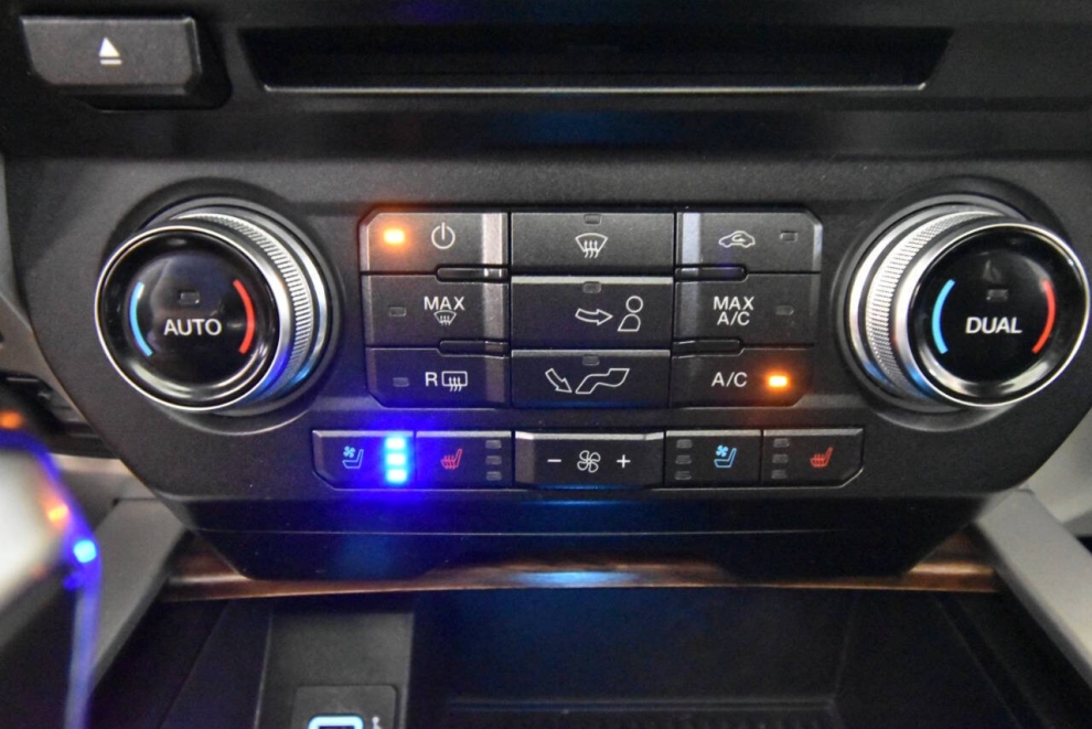 2018 Ford F-150 Lariat, Gray, Mileage: 108,113 - photo 23