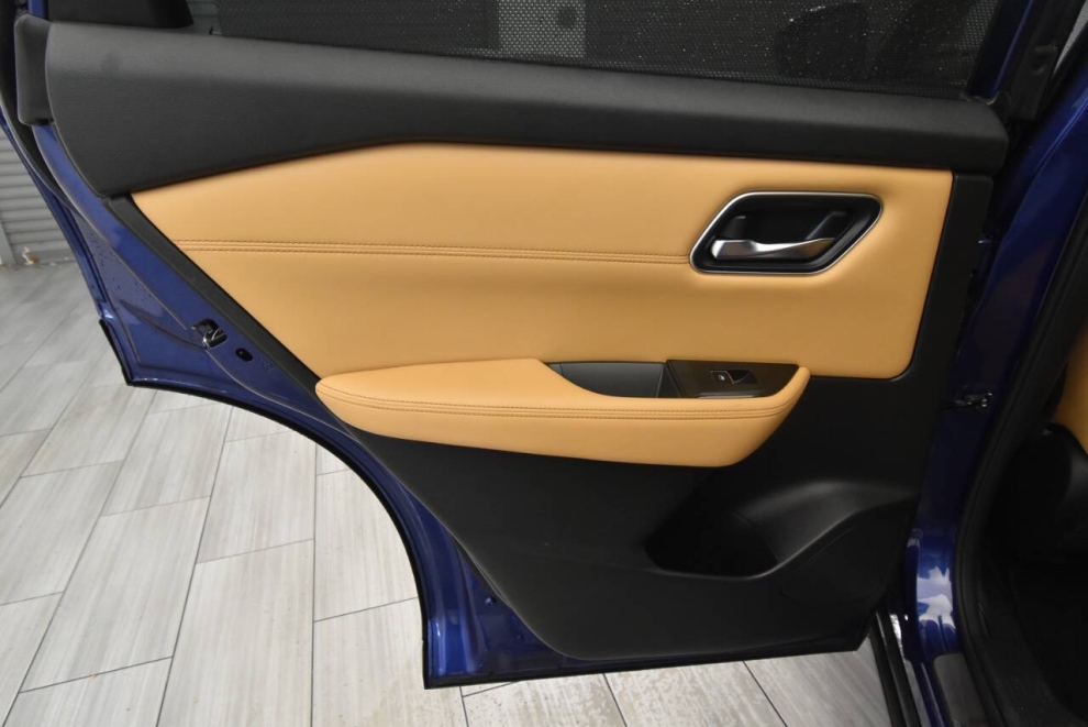 2022 Nissan Rogue Platinum AWD 4dr Crossover, Blue, Mileage: 79,521 - photo 13