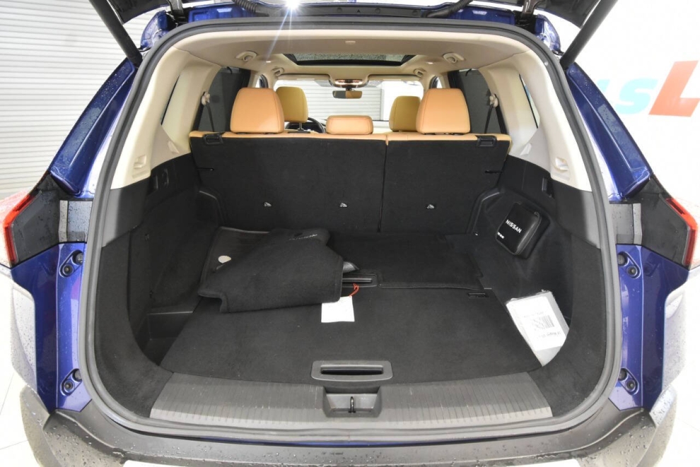 2022 Nissan Rogue Platinum AWD 4dr Crossover, Blue, Mileage: 79,521 - photo 32