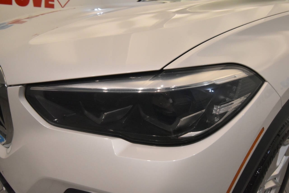 2020 BMW X5 xDrive40i AWD 4dr Sports Activity Vehicle, White, Mileage: 70,534 - photo 7