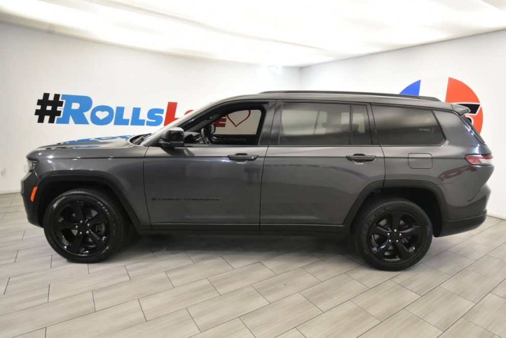 2022 Jeep Grand Cherokee L Altitude, Gray, Mileage: 52,551 - photo 1