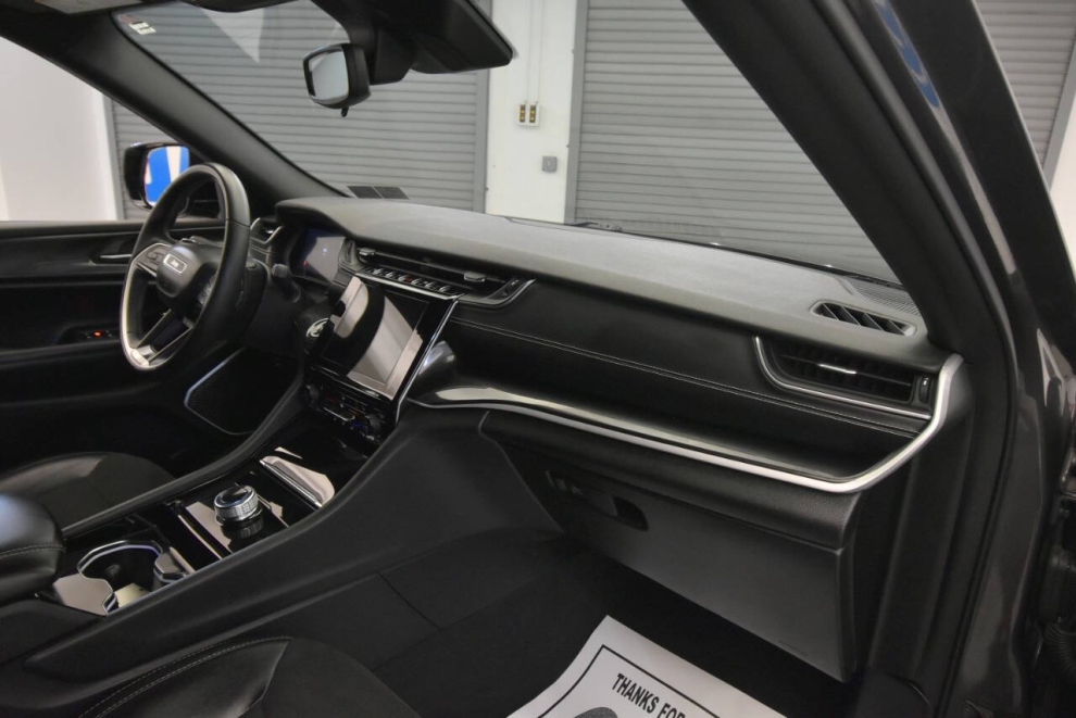 2022 Jeep Grand Cherokee L Altitude, Gray, Mileage: 52,551 - photo 15