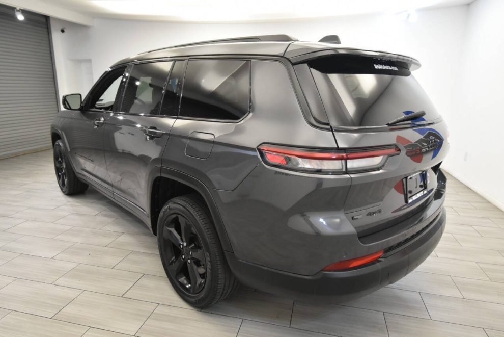 2022 Jeep Grand Cherokee L Altitude, Gray, Mileage: 52,551 - photo 2