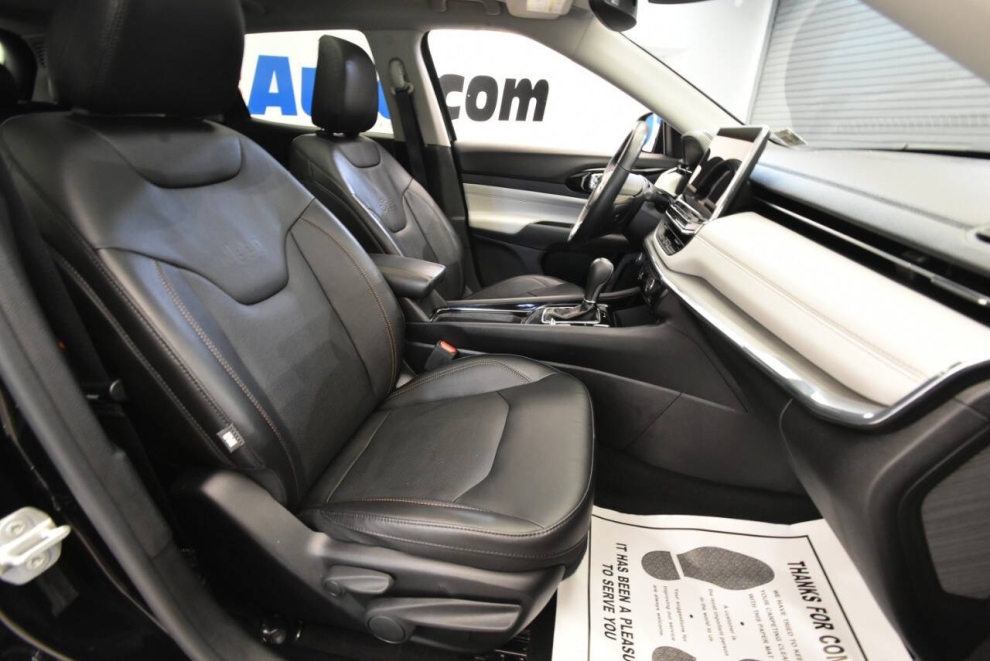 2022 Jeep Compass Limited, Black, Mileage: 40,254 - photo 15