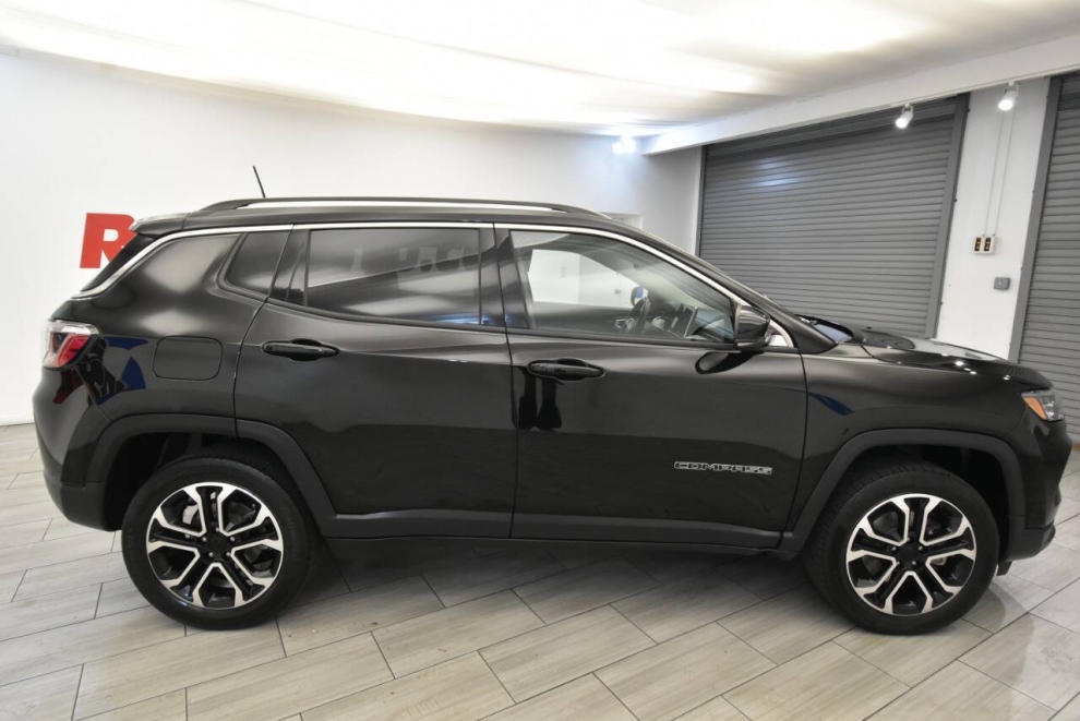 2022 Jeep Compass Limited, Black, Mileage: 40,254 - photo 5