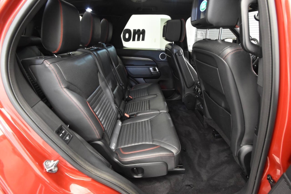 2017 Land Rover Discovery HSE Luxury AWD 4dr SUV, Red, Mileage: 79,647 - photo 18