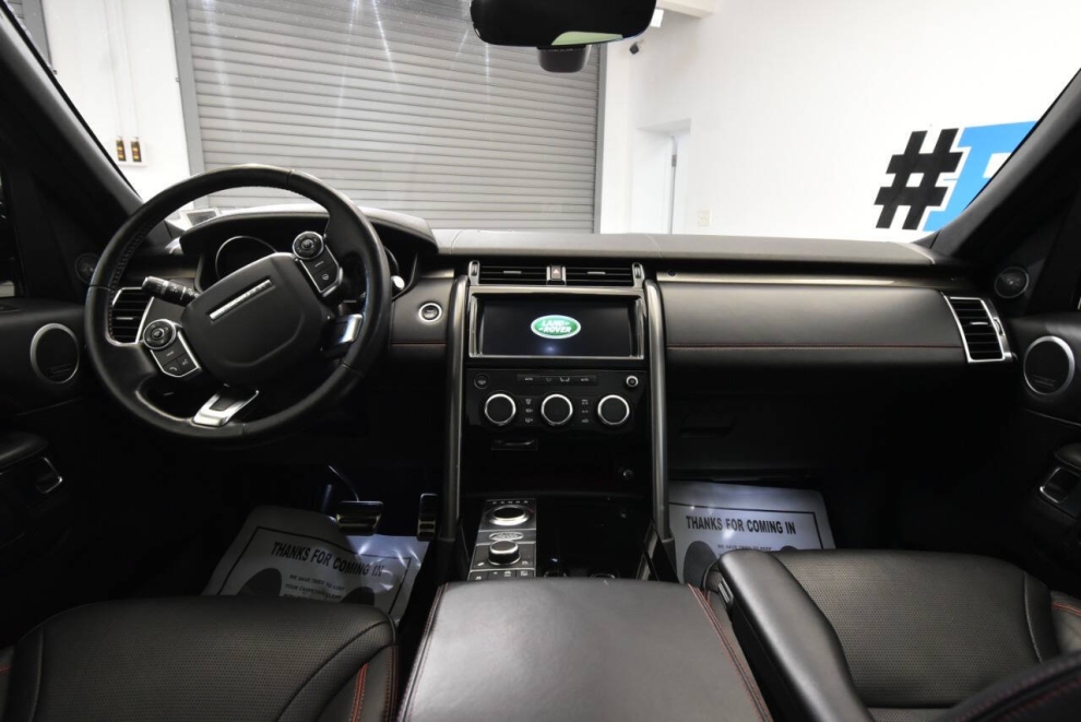 2017 Land Rover Discovery HSE Luxury AWD 4dr SUV, Red, Mileage: 79,647 - photo 21