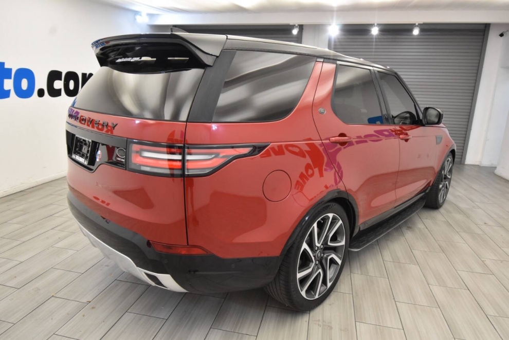 2017 Land Rover Discovery HSE Luxury AWD 4dr SUV, Red, Mileage: 79,647 - photo 4