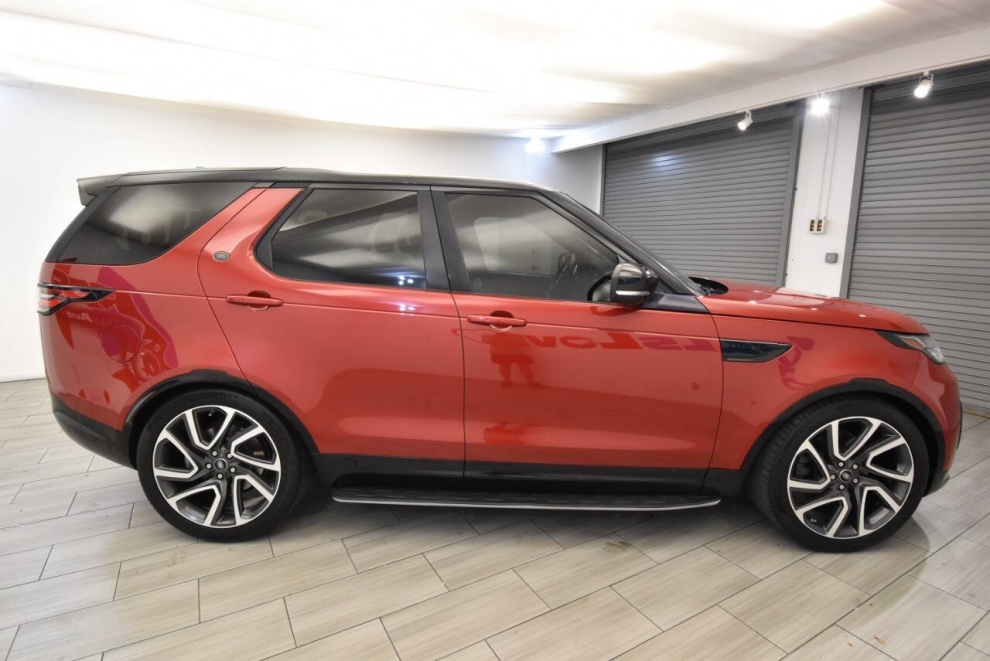 2017 Land Rover Discovery HSE Luxury AWD 4dr SUV, Red, Mileage: 79,647 - photo 5