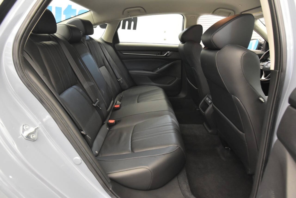 2022 Honda Accord Sport Special Edition 4dr Sedan, Gray, Mileage: 30,158 - photo 16