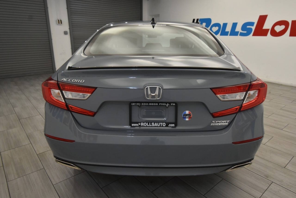 2022 Honda Accord Sport Special Edition 4dr Sedan, Gray, Mileage: 30,158 - photo 3