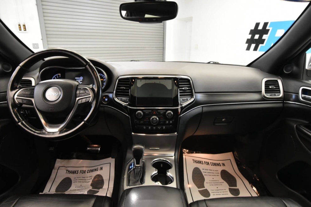 2020 Jeep Grand Cherokee Limited, Gris, Mileage: 66,496 - photo 17