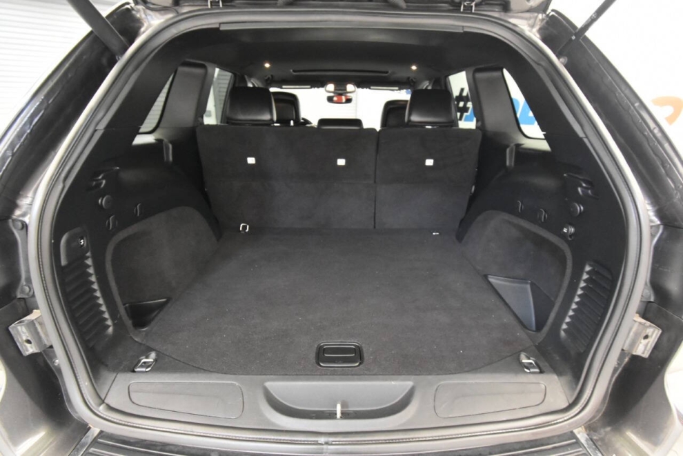 2020 Jeep Grand Cherokee Limited, Gris, Mileage: 66,496 - photo 32