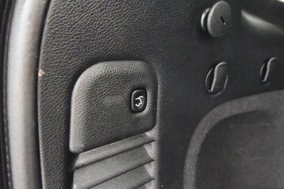 2020 Jeep Grand Cherokee Limited, Gris, Mileage: 66,496 - photo 33