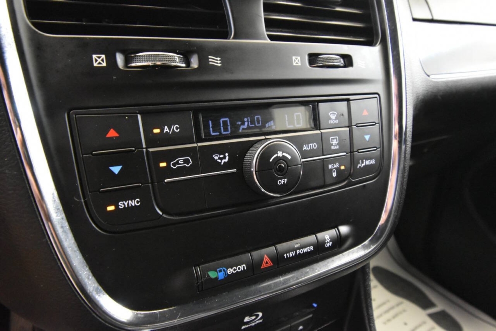 2016 Chrysler Town and Country S 4dr Mini Van, Black, Mileage: 116,241 - photo 19