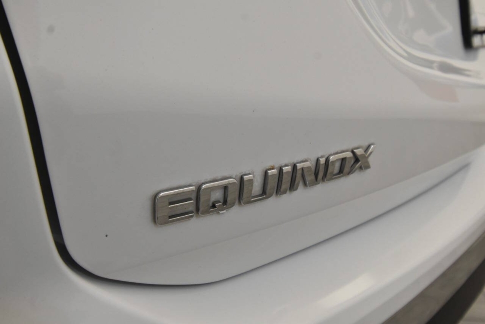 2018 Chevrolet Equinox LT 4x4 4dr SUV w/1LT, White, Mileage: 109,214 - photo 29