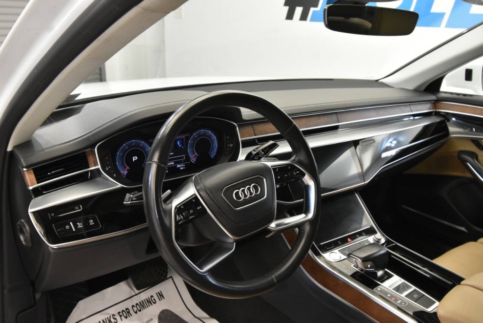 2019 Audi A8 L quattro 55 TFSI AWD 4dr Sedan, White, Mileage: 98,200 - photo 10