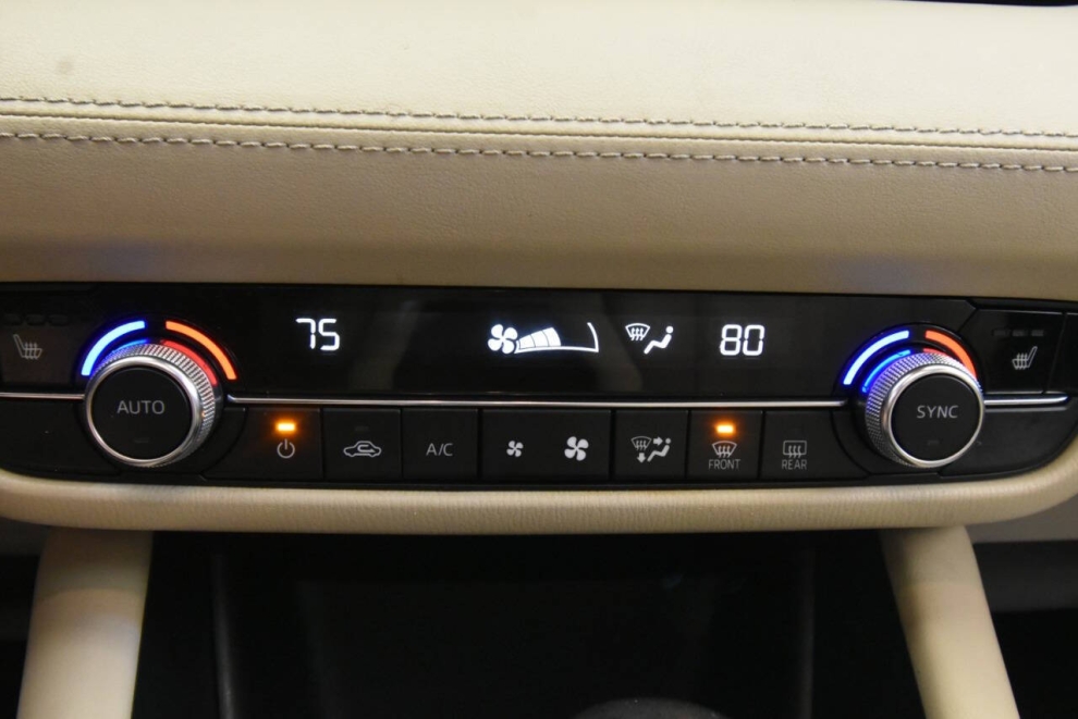 2020 Mazda MAZDA6 Touring 4dr Sedan, Black, Mileage: 112,335 - photo 18