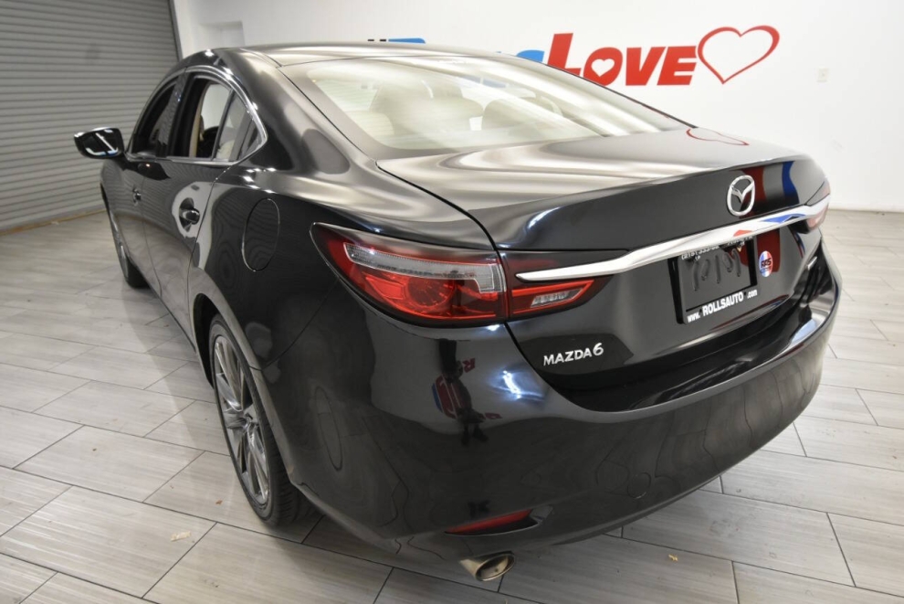 2020 Mazda MAZDA6 Touring 4dr Sedan, Black, Mileage: 112,335 - photo 2
