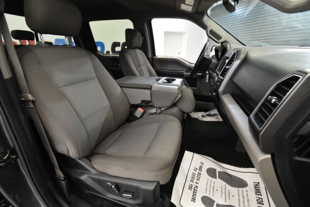 2018 Ford F-150 XLT, Silver, Mileage: 81,362 - photo 15