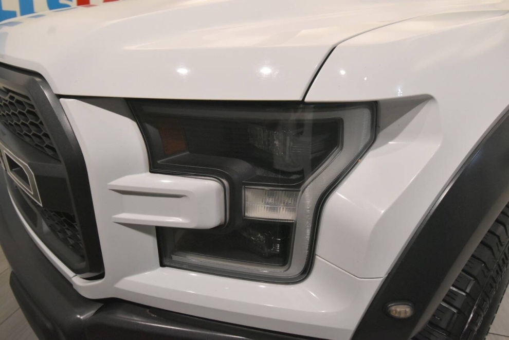 2019 Ford F-150 Raptor 4x4 4dr SuperCrew 5.5 ft. SB, White, Mileage: 107,919 - photo 7