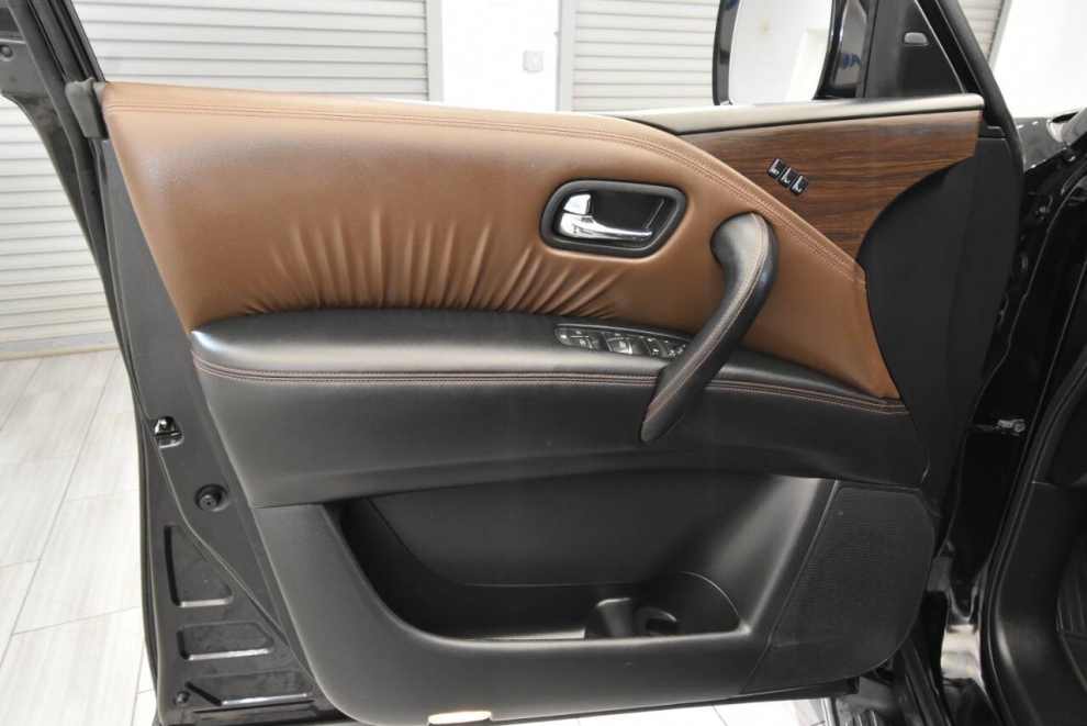 2019 Nissan Armada Platinum Reserve, Black, Mileage: 115,199 - photo 11