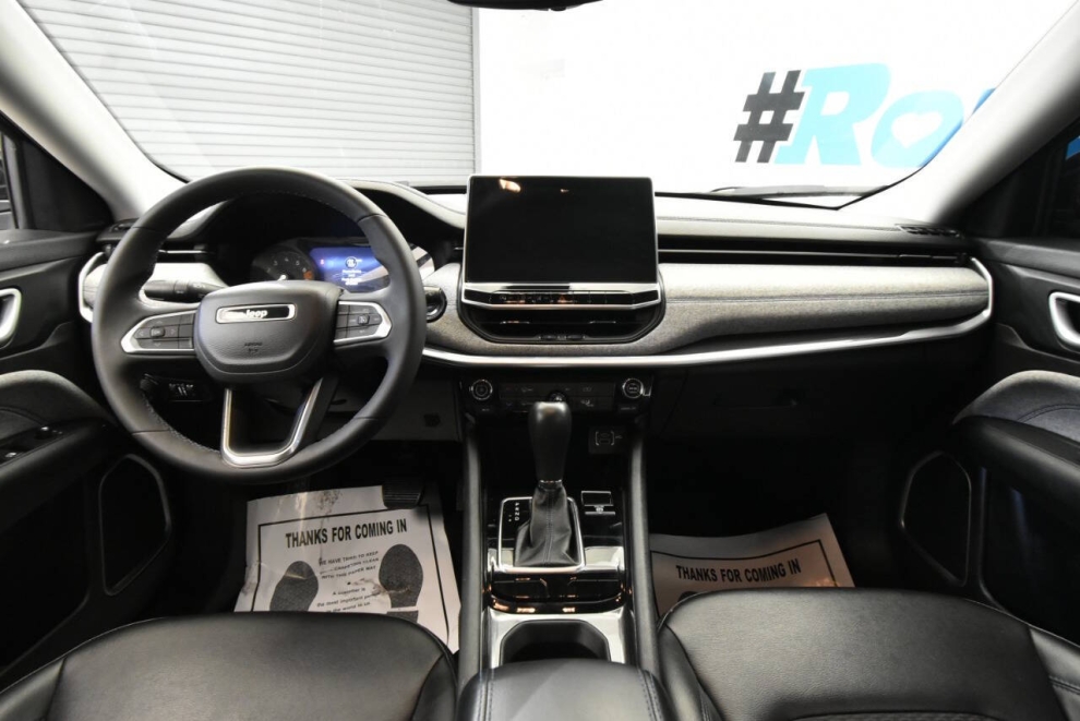 2022 Jeep Compass, Negro, Mileage: 62,582 - photo 17