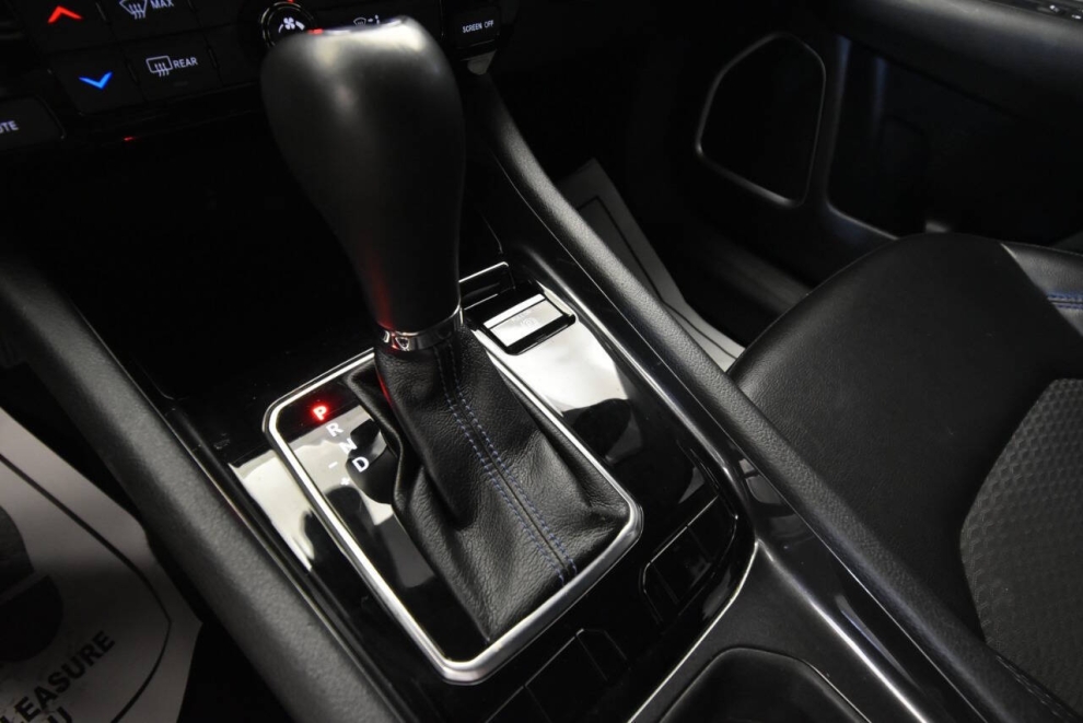 2022 Jeep Compass, Negro, Mileage: 62,582 - photo 19