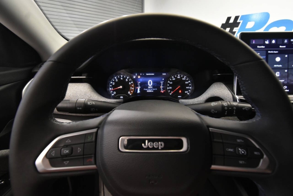 2022 Jeep Compass, Negro, Mileage: 62,582 - photo 23