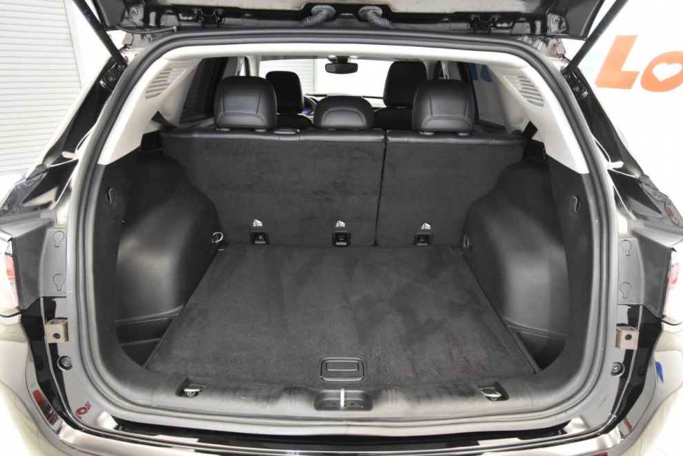 2022 Jeep Compass, Negro, Mileage: 62,582 - photo 30