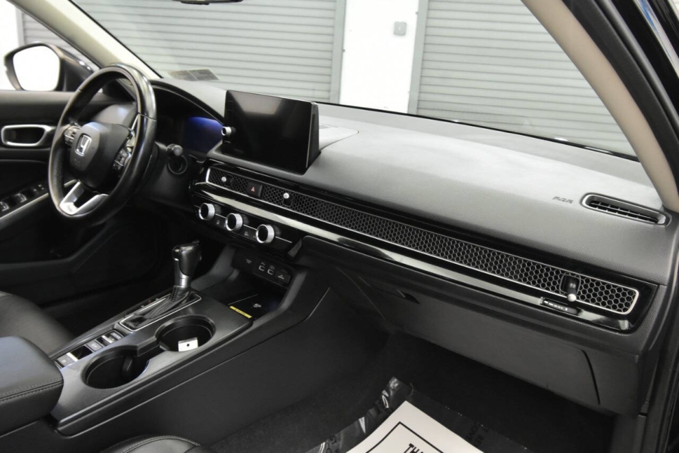 2022 Honda Civic Touring 4dr Sedan, Black, Mileage: 63,732 - photo 14