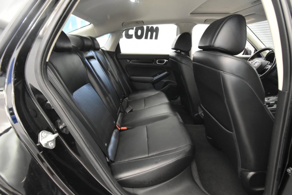 2022 Honda Civic Touring 4dr Sedan, Black, Mileage: 63,732 - photo 16