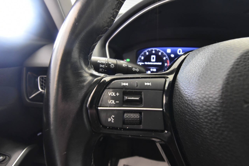 2022 Honda Civic Touring 4dr Sedan, Black, Mileage: 63,732 - photo 23