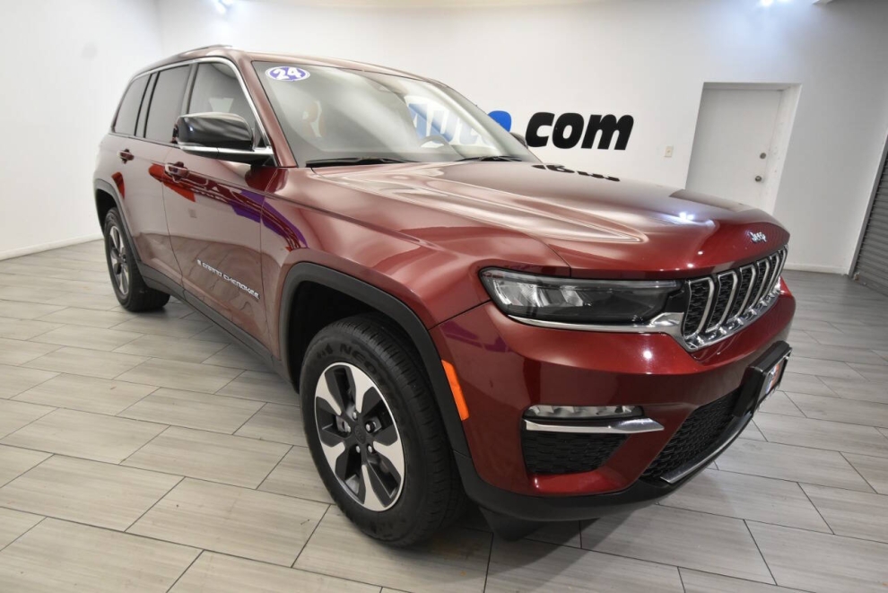 2024 Jeep Grand Cherokee 4XE, Red, Mileage: 64,715 - photo 6