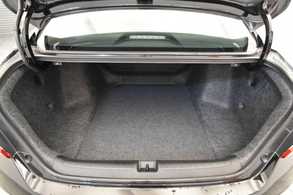 2022 Honda Accord EX L 4dr Sedan, Negro, Mileage: 47,180 - photo 32