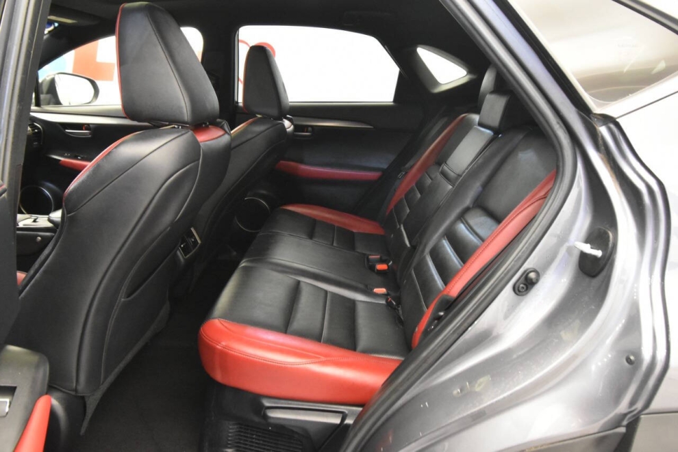 2019 Lexus NX 300, Gris, Mileage: 68,569 - photo 12