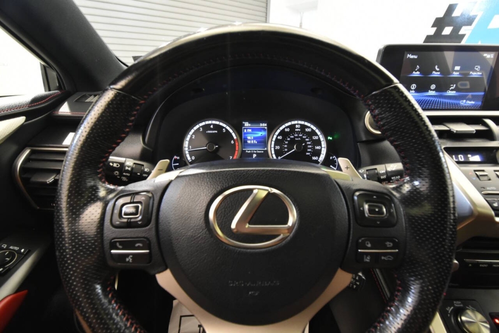 2019 Lexus NX 300, Gris, Mileage: 68,569 - photo 24